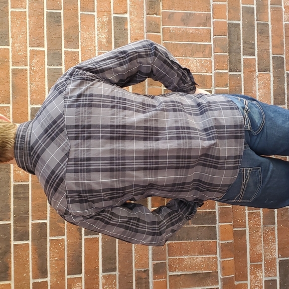 Men's Surplus Button Down - Size Large - Picture 3 of 6